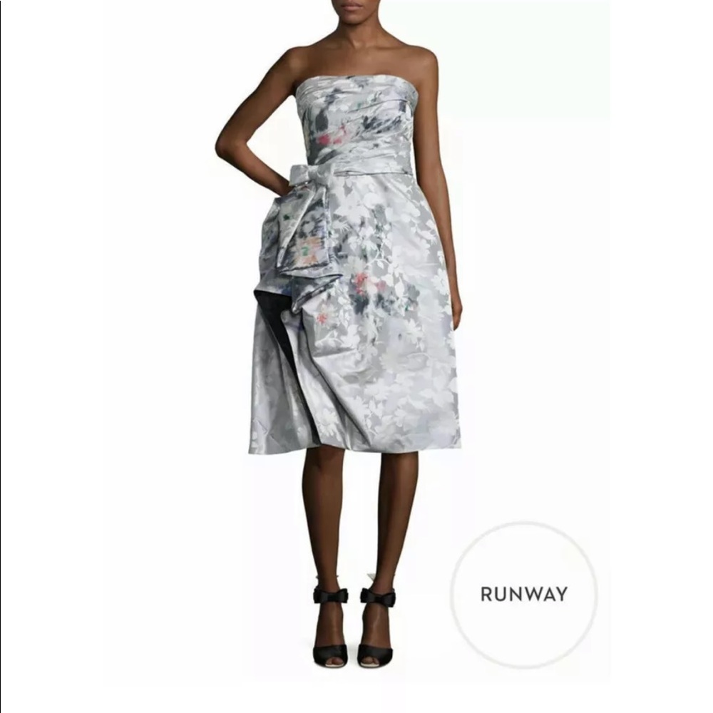 NWOT Oscar de la renta cocktail dress-in gray floral size 10.